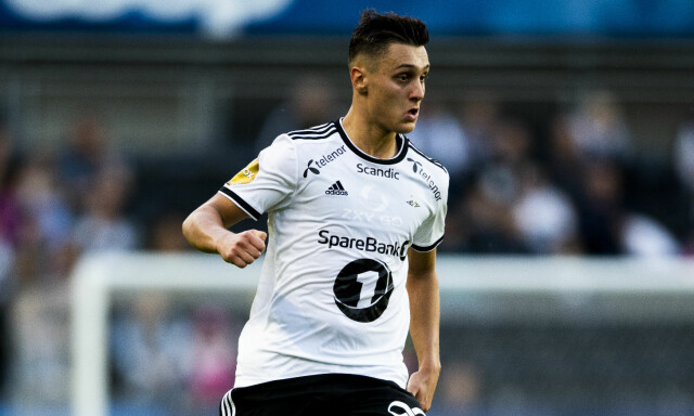 image: Hver gang RBK-helten mister fokus, henter han styrke fra sin egen hånd
